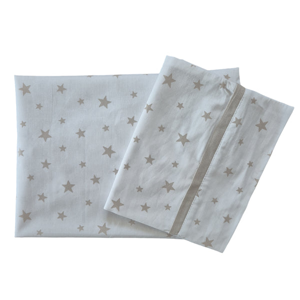 Sábana bajera elasticada y funda almohada colecho/moisés estrellas beige